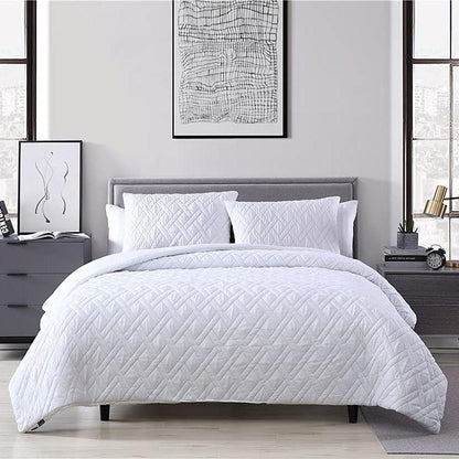 Rynx | 3-Piece: Embossed Quilted Larch Bedspread Set