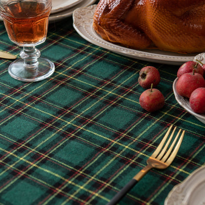 Rynx | Christmas Party Traditional Scottish Check Pattern Tablecloth