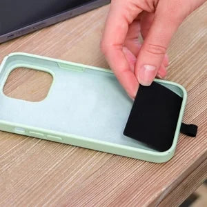 Rynx | Phone strap with zipper pocket