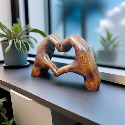 Rynx | Lovenest Elegant Resin Sculpture - Symbol of Love and Devotion