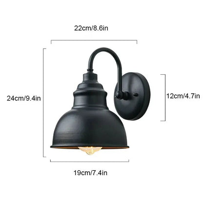 Rynx | RetroLys - Classic Outdoor Wall Lamp