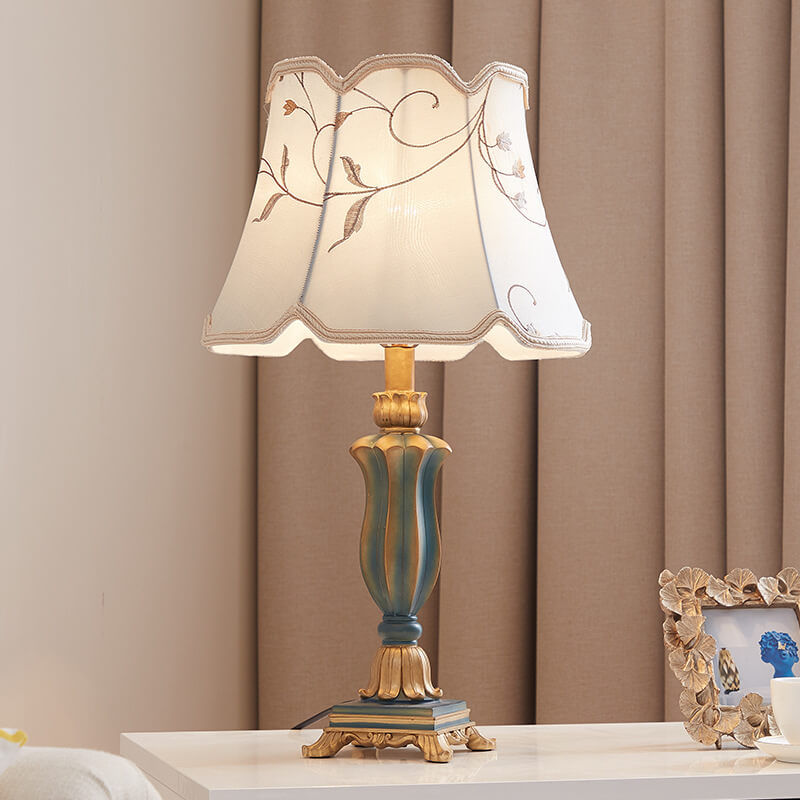 Rynx | Round Fabric Resin Base Classic 1-Light Table Lamp