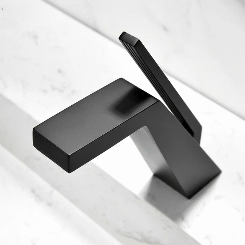Rynx | Streamline Bathroom Faucet