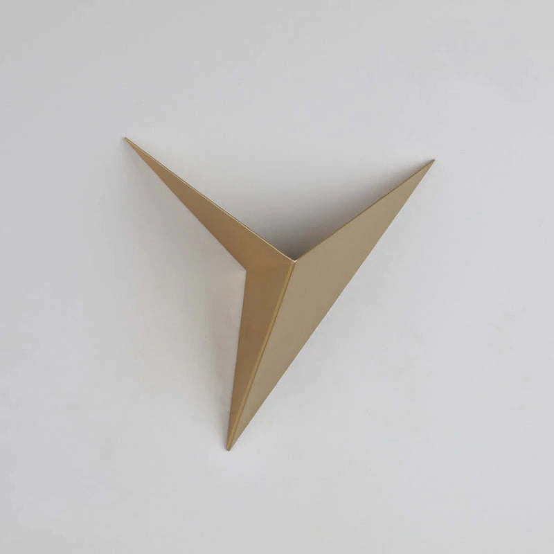 Rynx | Orr Modern Minimalist Triangular LED Wall Lamp White/Black Metal
