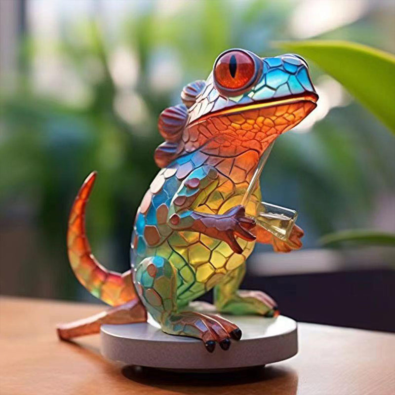 Rynx | Wildlife Art With Base Wildlife Desk Decorations lizard