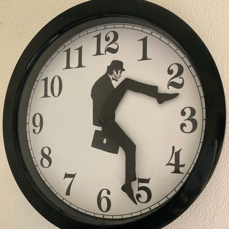Rynx | Finebay Ministry Of Silly Walks Clock