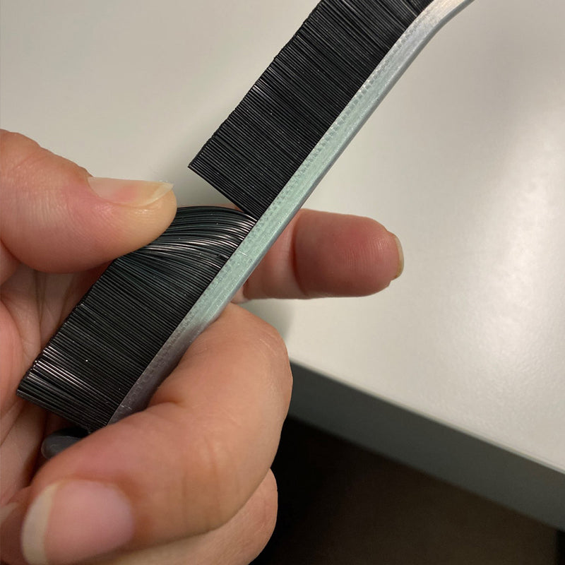 Rynx | Multifunctional Slot Cleaning Brush