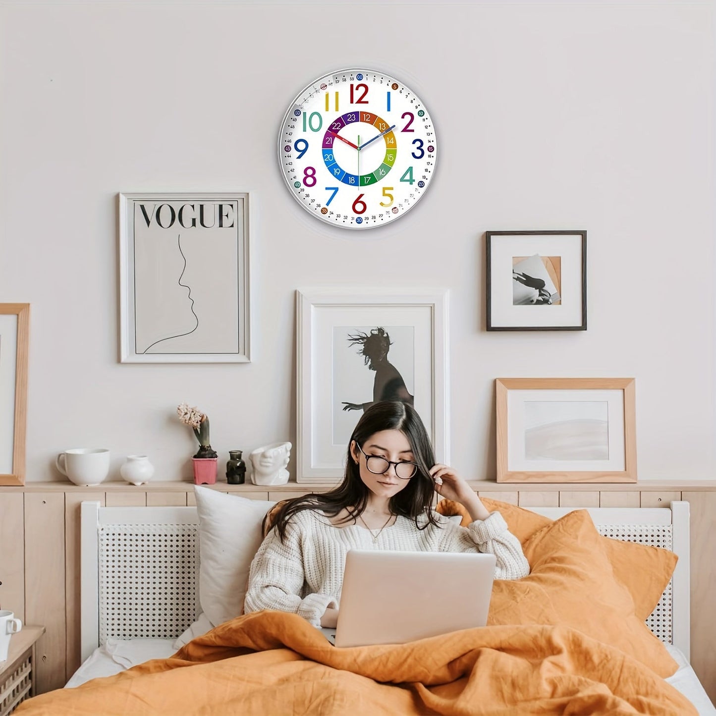 Rynx | Quiet Educational Wall Clock with Colorful Hands