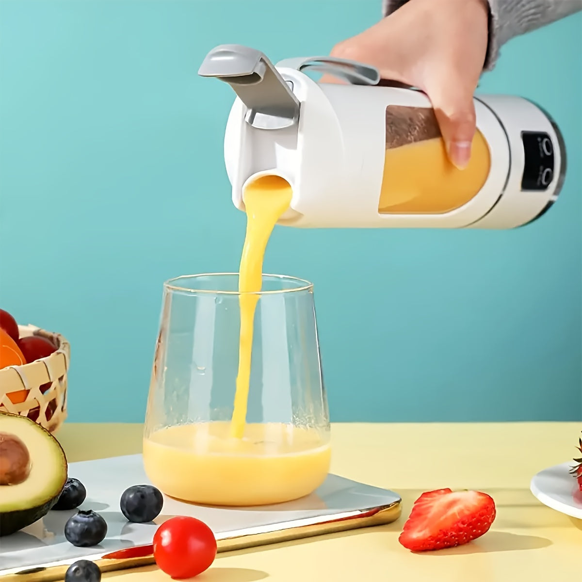 Rynx | Portable USB-Rechargeable Blender & Juicer – Easy to Clean, Perfect for Fruit & Vegetable Drinks, Milkshakes, 10.14oz to 16.91oz Capacity