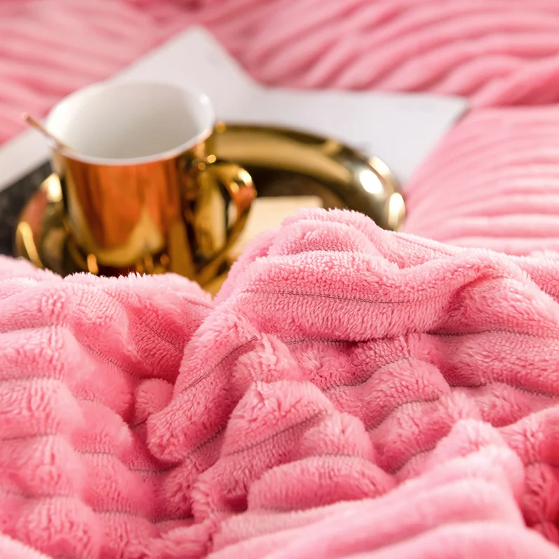 Rynx | FluffyHaven Soft Plush Blanket – Ultimate Comfort & Warmth