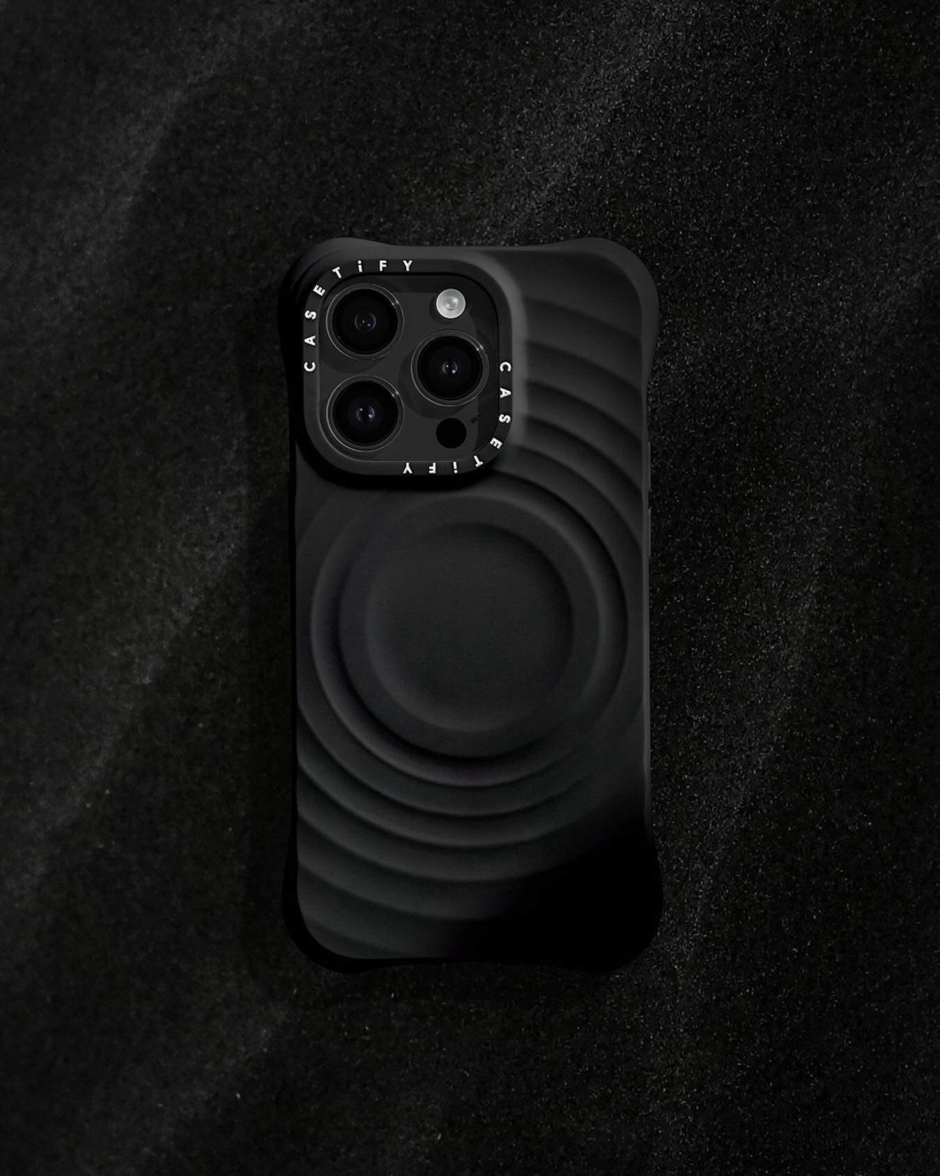 Rynx | Ripple Texture iPhone Case - Earth Tones