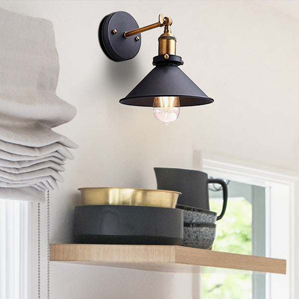Rynx | Pivoting European wall lamp, Choose your size