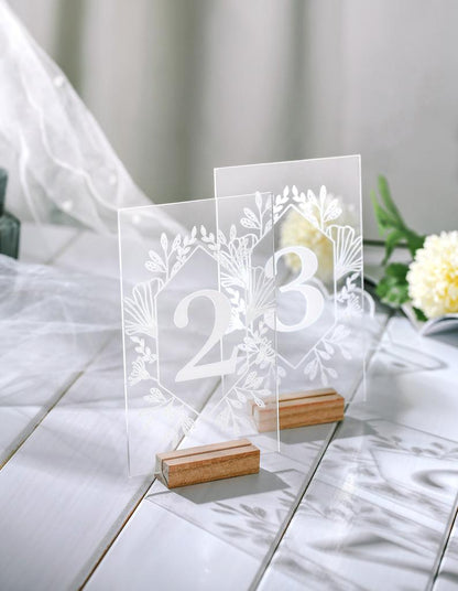 Rynx | Wedding table numbers with holders