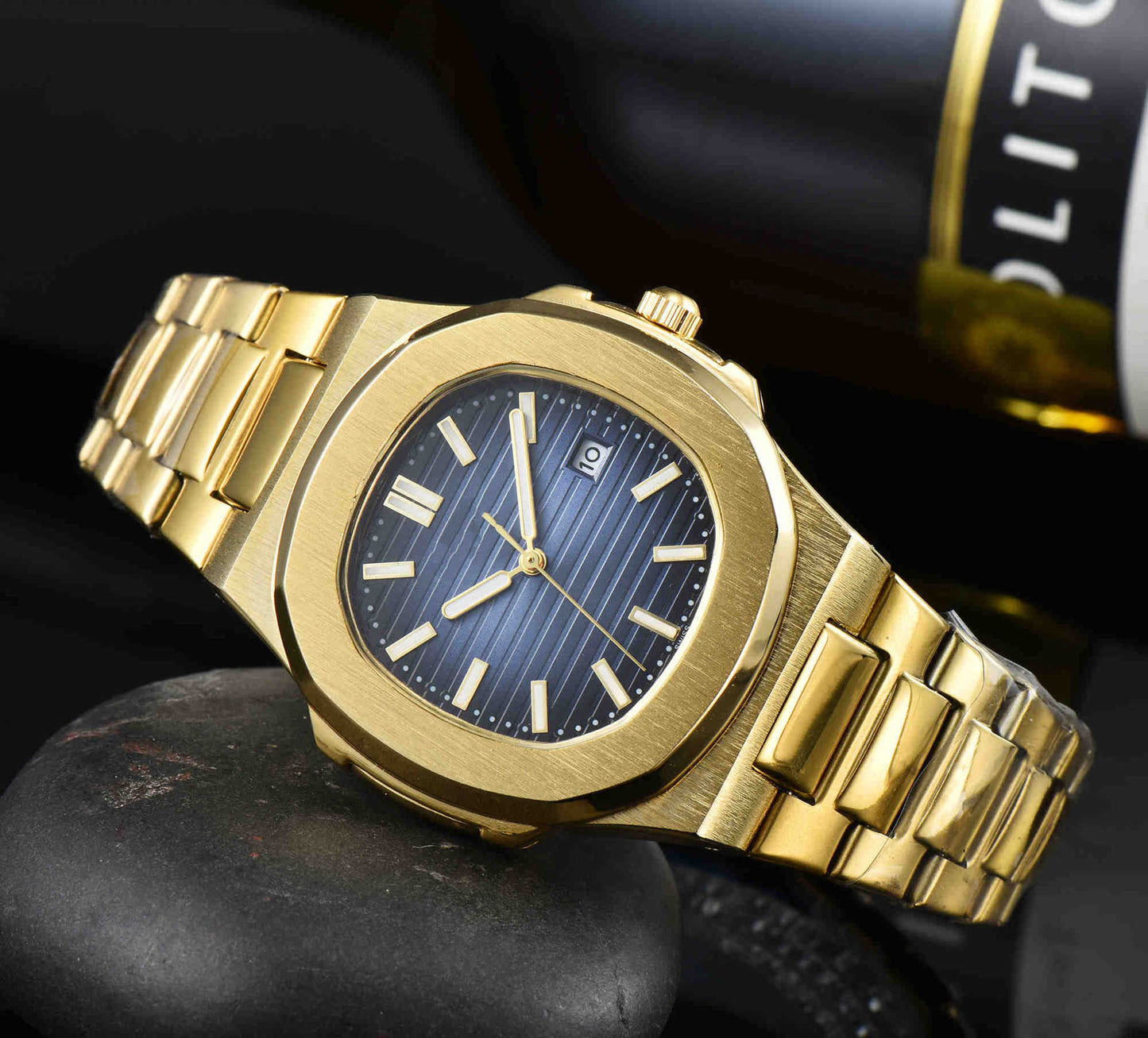 Rynx | Three-hand quartz seconds go date steel strap watch