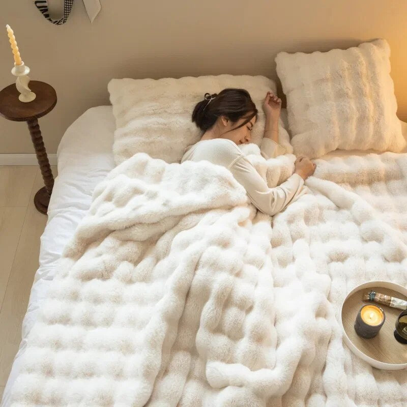 RYNX | The Ultimate Plush Wool Blanket For Unmatched Comfort