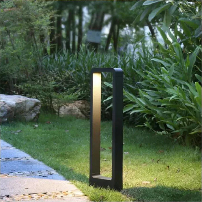 RYNX | Robust Ground Spot for Outdoor