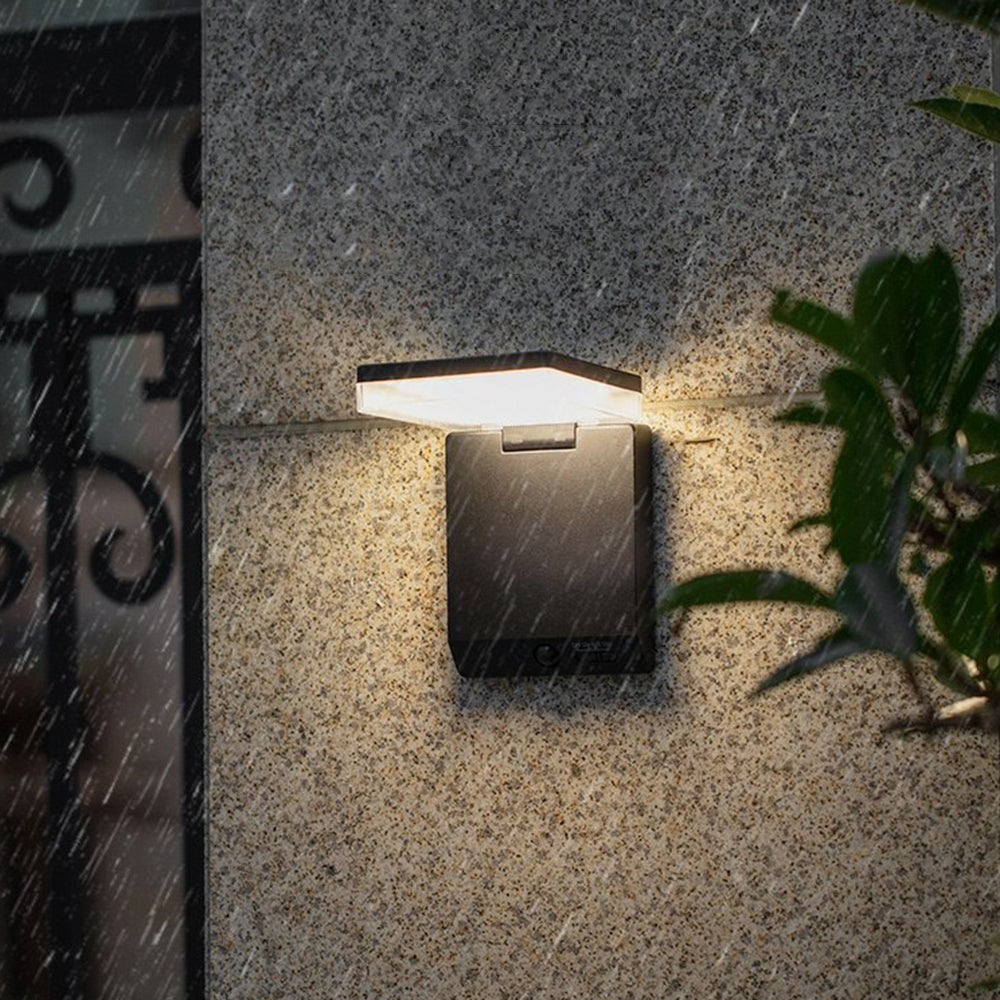 Rynx | SensorMotion - Modern LED Outdoor Wall Light