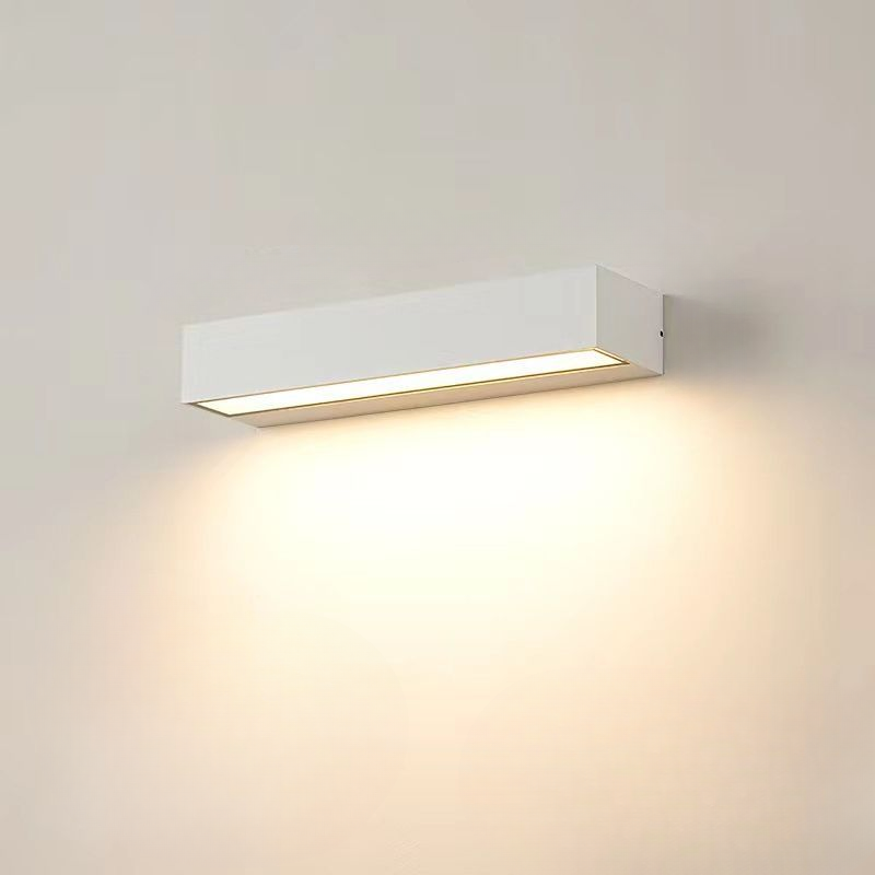 Rynx | Minimalist White Leather-Wall Lamp