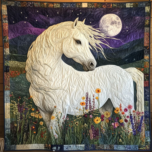 Rynx | Horse White Quilted Blanket