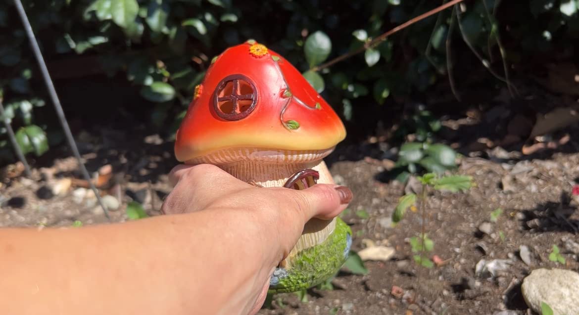 Rynx | Vp Home Solar Mushroom Cottage Light - Led Garden Decor For Halloween & Outdoor Spaces