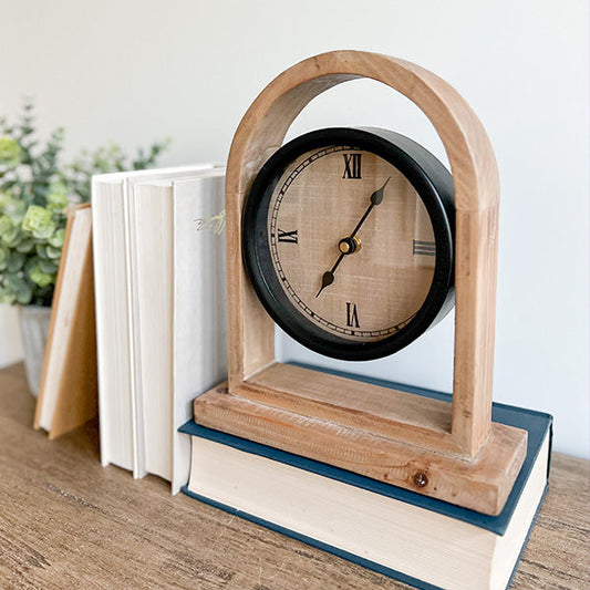 Rynx | Eclectic wooden table clock