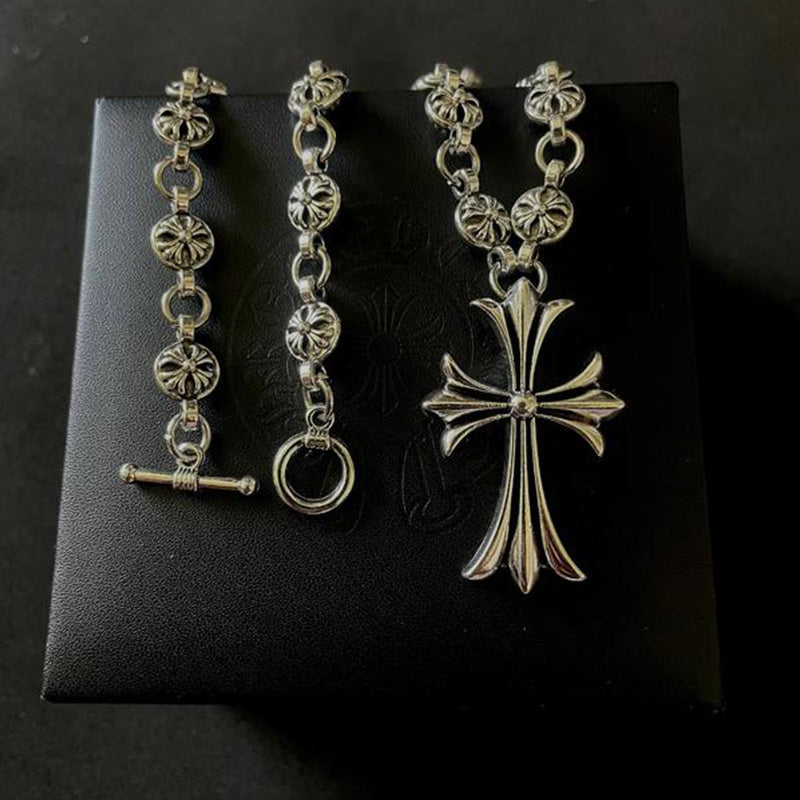 RYNX | Gothic Cross Pendant Necklace