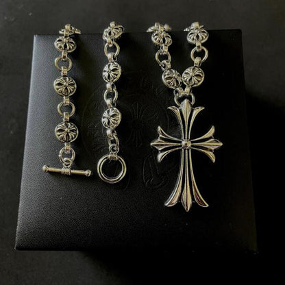 RYNX | Gothic Cross Pendant Necklace