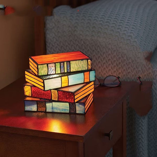 Rynx | Stable books desk lamp