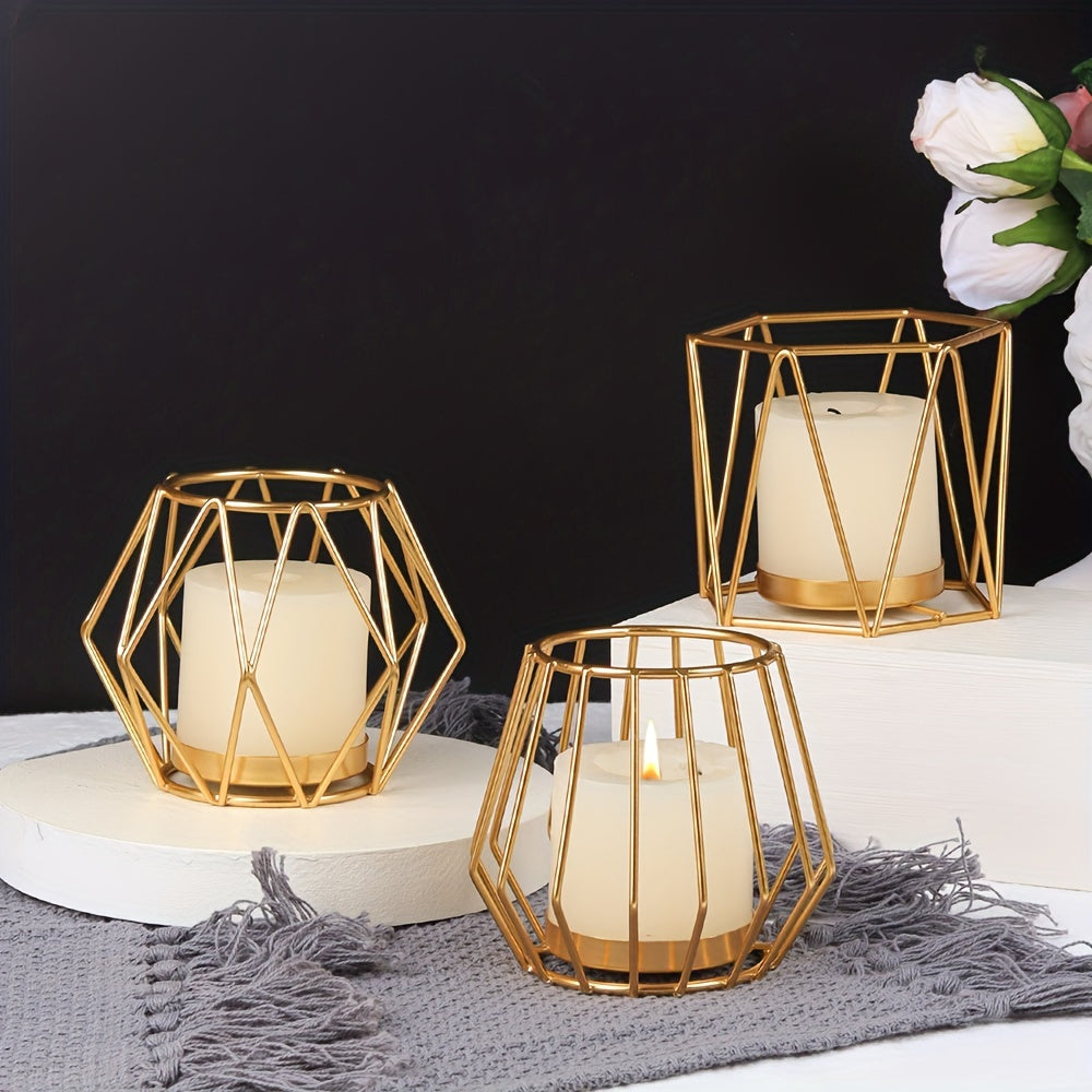 Rynx | Golden Metal Candle Holder Set - Stylish Table Decoration