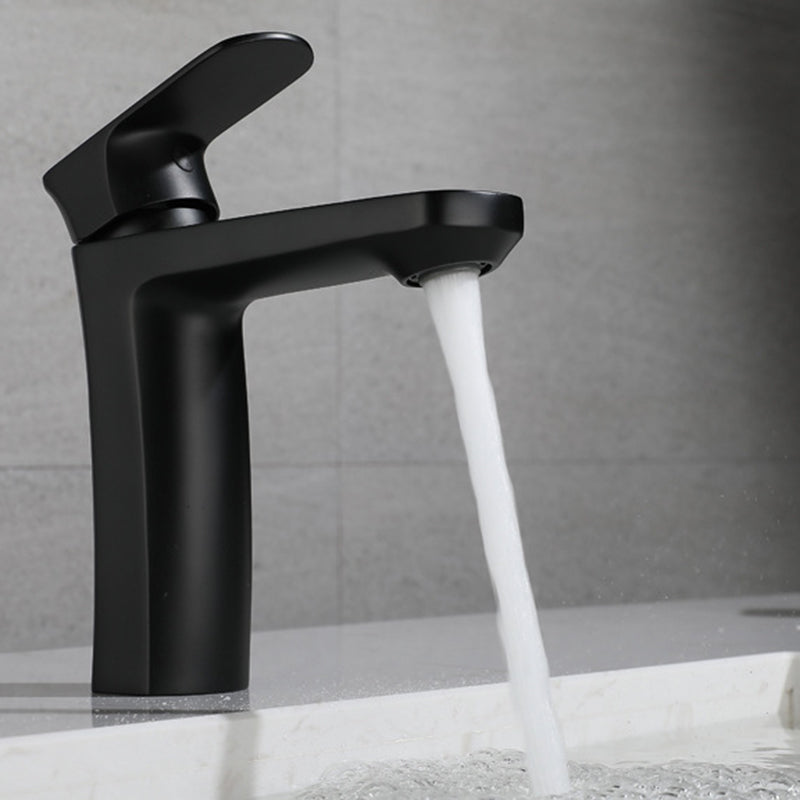 Rynx | Square 1-Handle Basin Mixer 1 Hole Basin Mixer