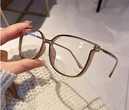 Rynx | Ultra-light Anti-Blue Light Reading Glasses for Women