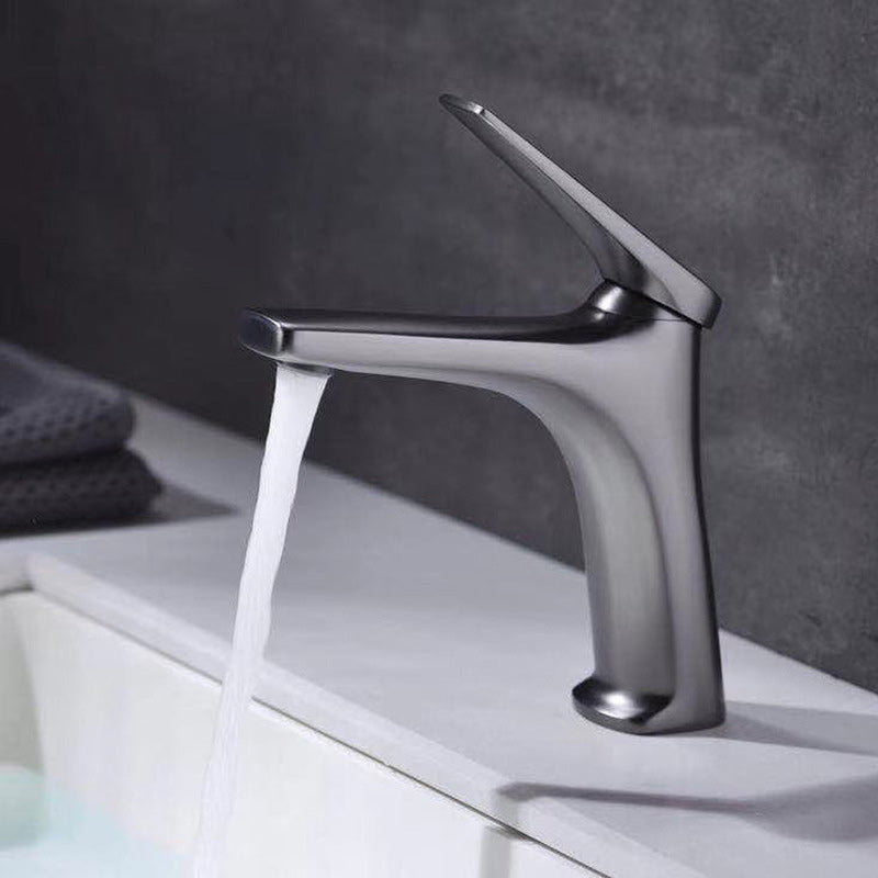 Rynx | Contemporary Copper Vessel Faucet Low Arc Vessel Faucet