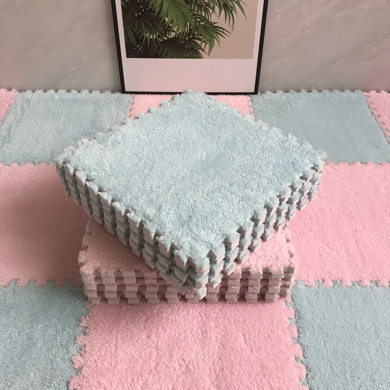 Rynx | Color-Fading-Resistant Carpet Tile Solid Interlocking Carpet Tile