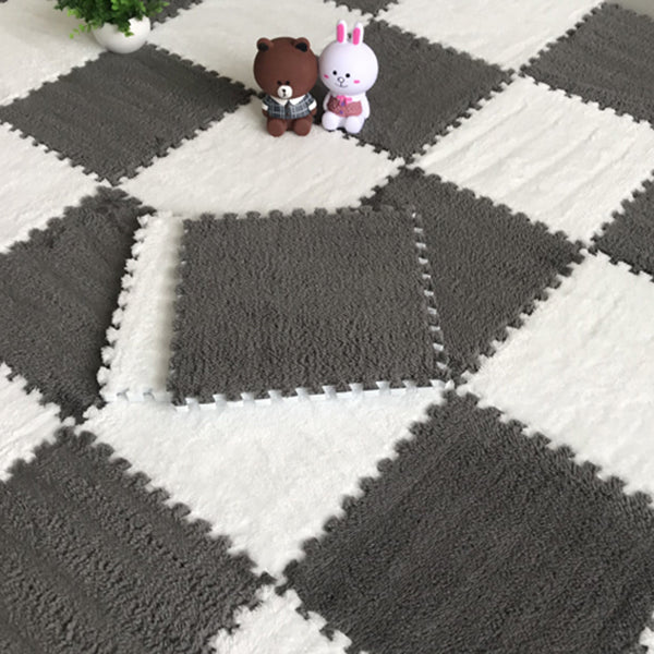 Rynx | Color-Fading-Resistant Carpet Tile Solid Interlocking Carpet Tile