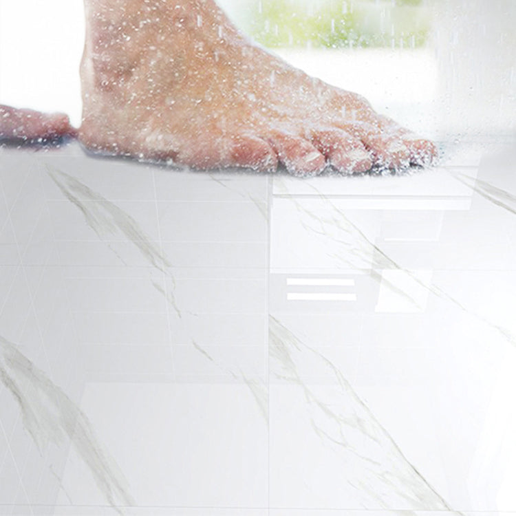 Rynx | Modern PVC flooring with marble pattern, Peel & Stick vinyl floor planks