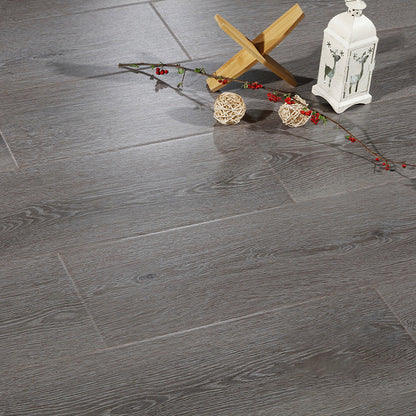 Rynx | Maple Modern Click Lock Laminate Stain Resistant Laminate Floor