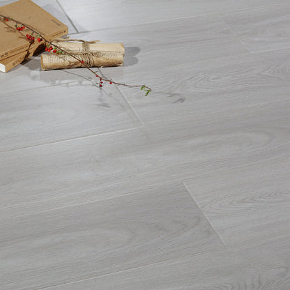 Rynx | Maple Modern Click Lock Laminate Stain Resistant Laminate Floor