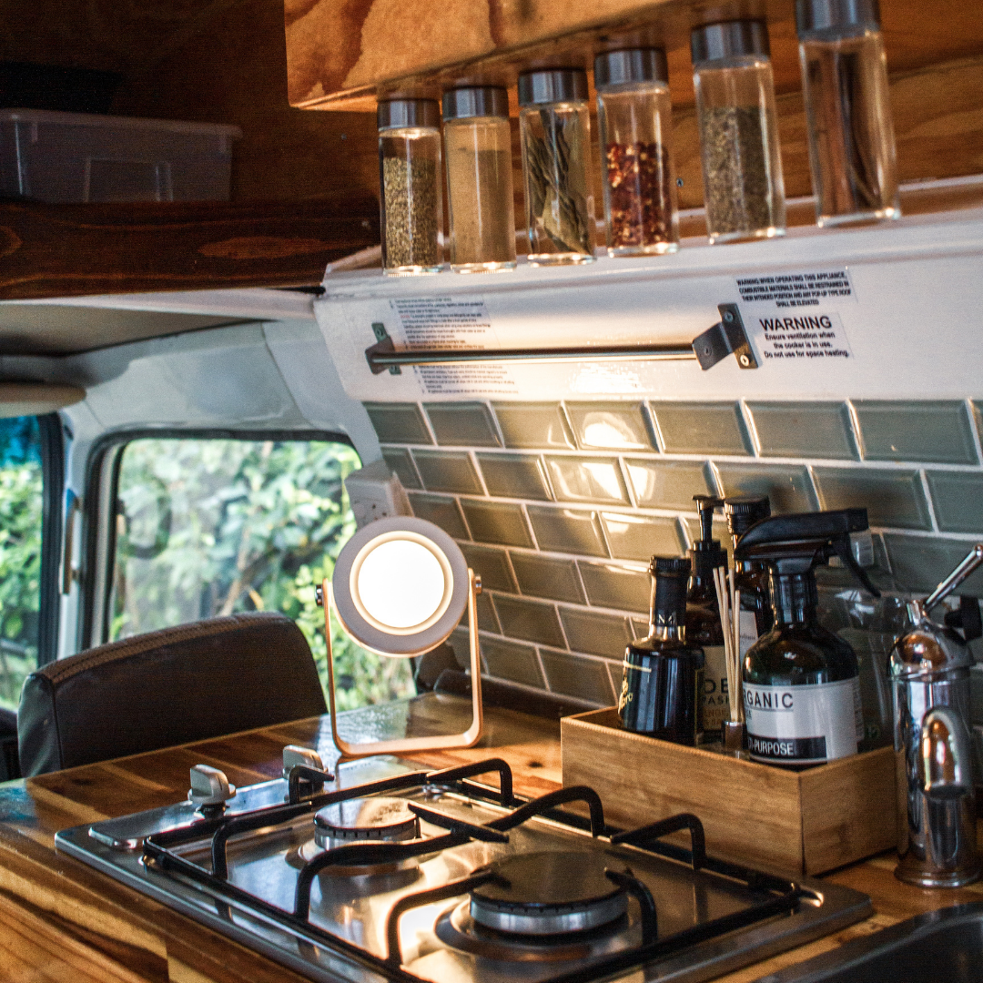 Rynx | Modern 4-in-1 collapsible light
