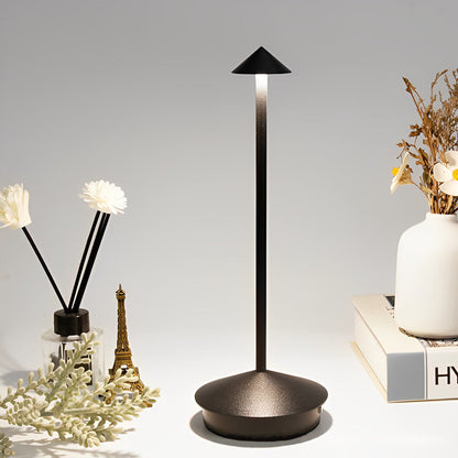 Rynx | LuminZen - Modern spherical desk lamp with RGB color changing and wireless charging