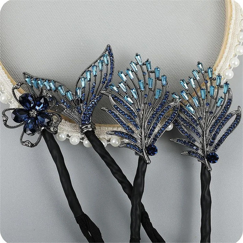 Rynx | Rhinestone Flower Hair Clip