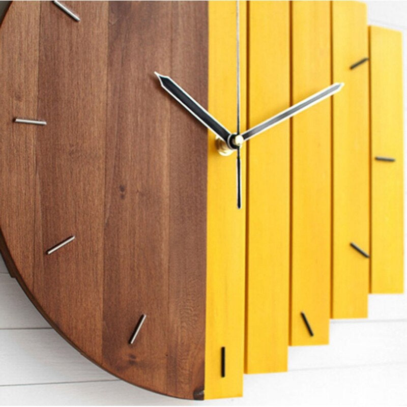 Rynx | Natural Wooddesign Wall Clock