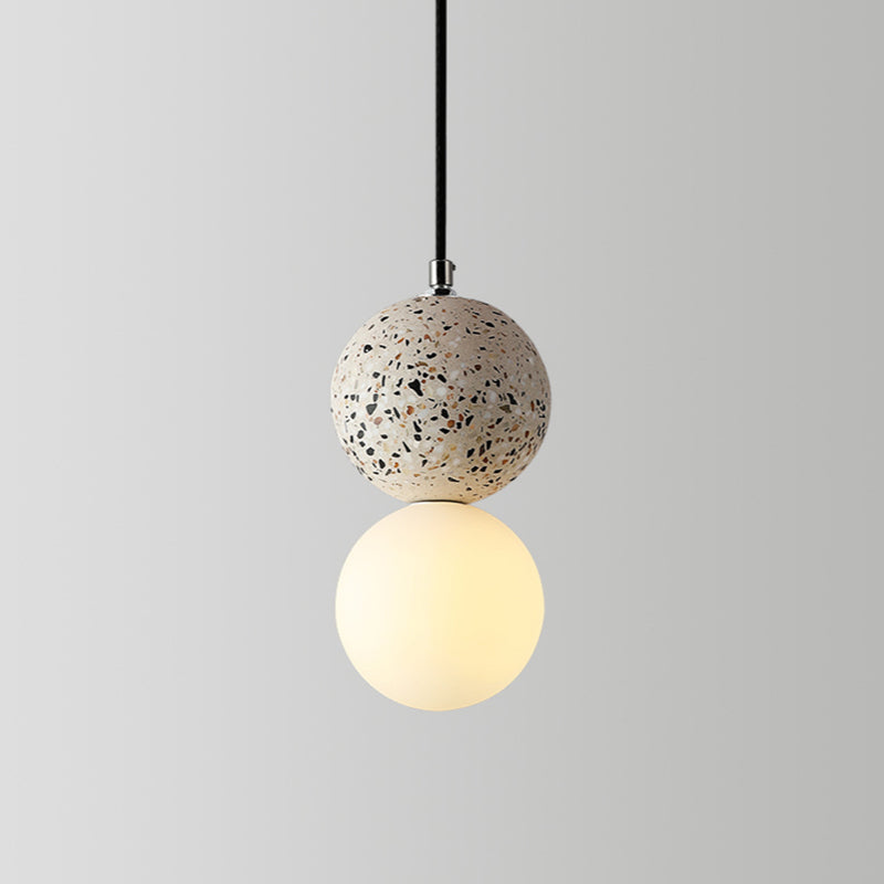Rynx | Modern Ball-Shaped Table Lamp with Led