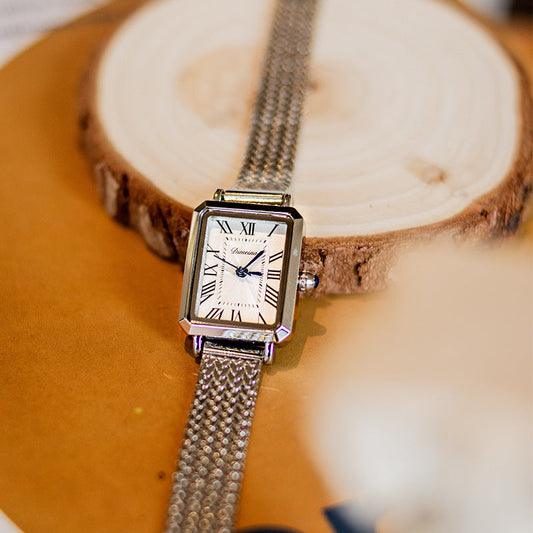 Rynx | Rectangular Milano Mesh Belt Middle Antique Clock