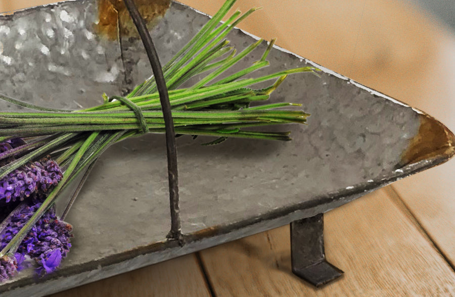 Rynx | Worn Edge Galvanized Presentation Bowl
