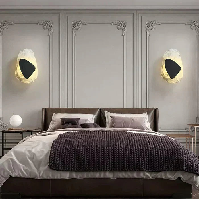 Rynx | LumaCraft Modern LED Wall Light - elegant glass design