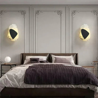 Rynx | LumaCraft Modern LED Wall Light - elegant glass design