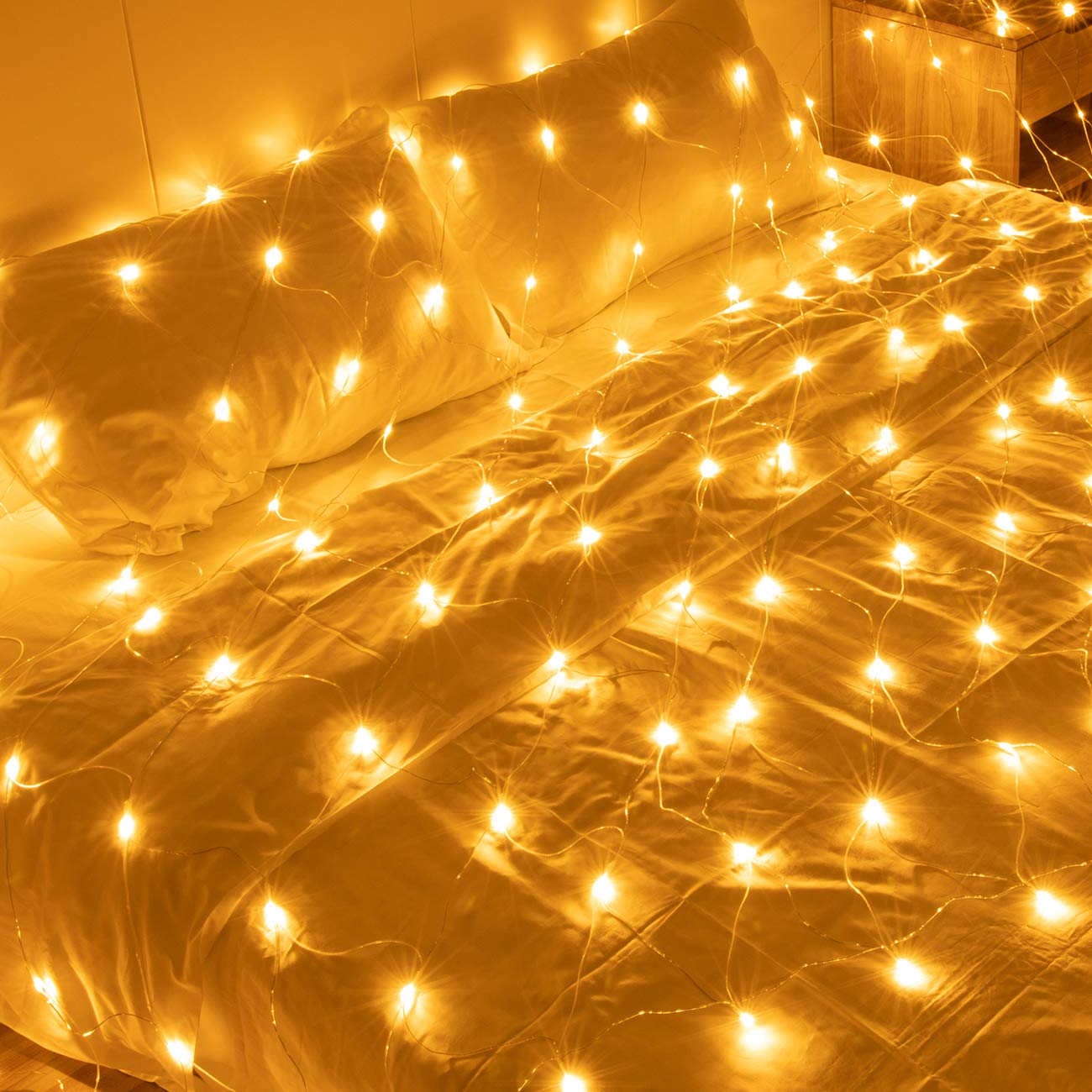 Rynx | Awq 200 Led 9.8Ft X 6.6Ft Light Sources Net Mesh Light Sources Christmas Net Light Sources 8 Modes For Christmas Wedding Party Home Garden Grass Lawns Bushes Indoor Outdoor Decor (9.8Ft X 6.6Ft, Warm White)