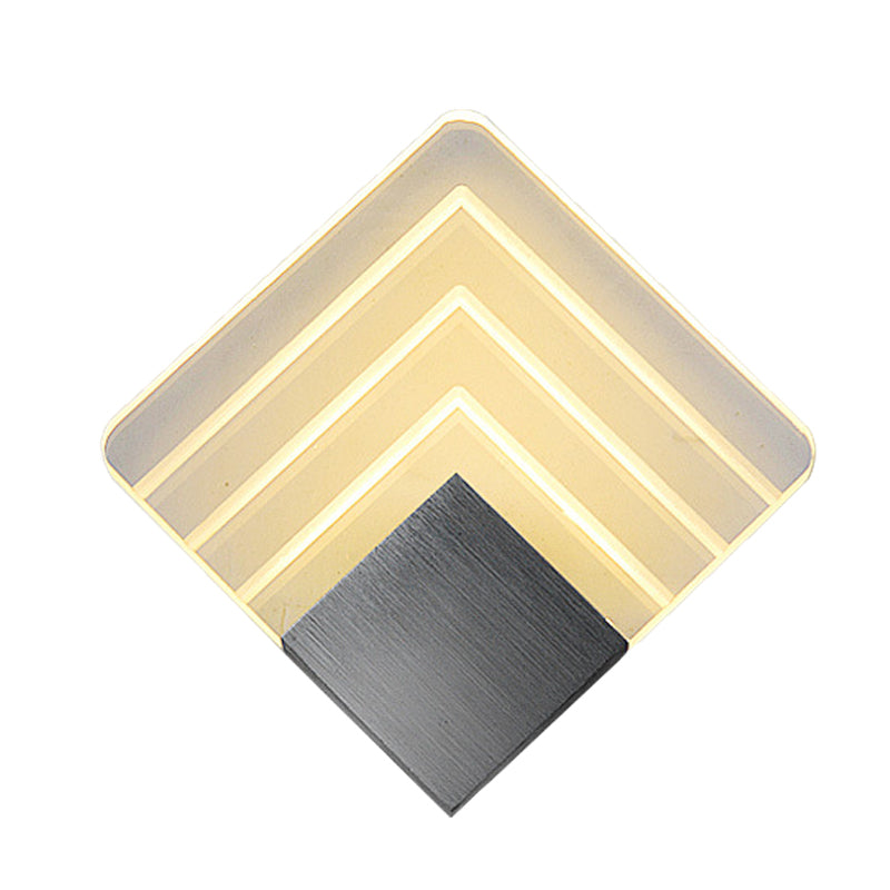 Rynx | Modernism Squared Wall Light Metal 5.5"/8" B LED Corner Wall Light in Black/Silver with Acrylic Shade