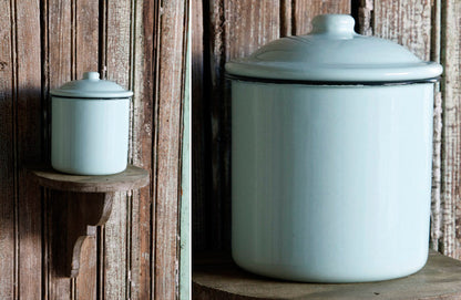 Rynx | Eggshell blue enamel container