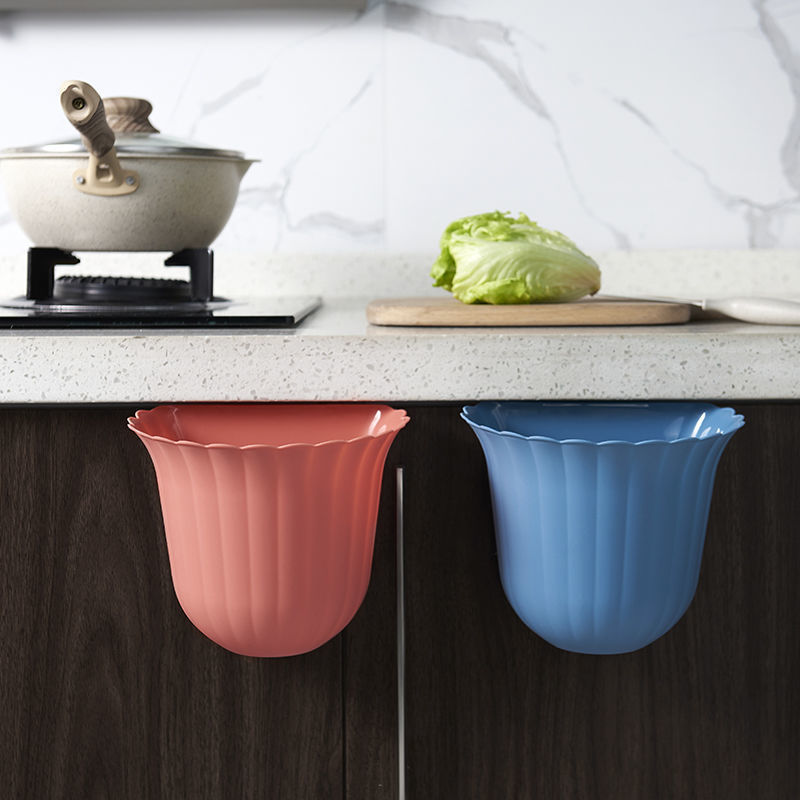 Rynx | Wall-mounted trash can for the kitchen